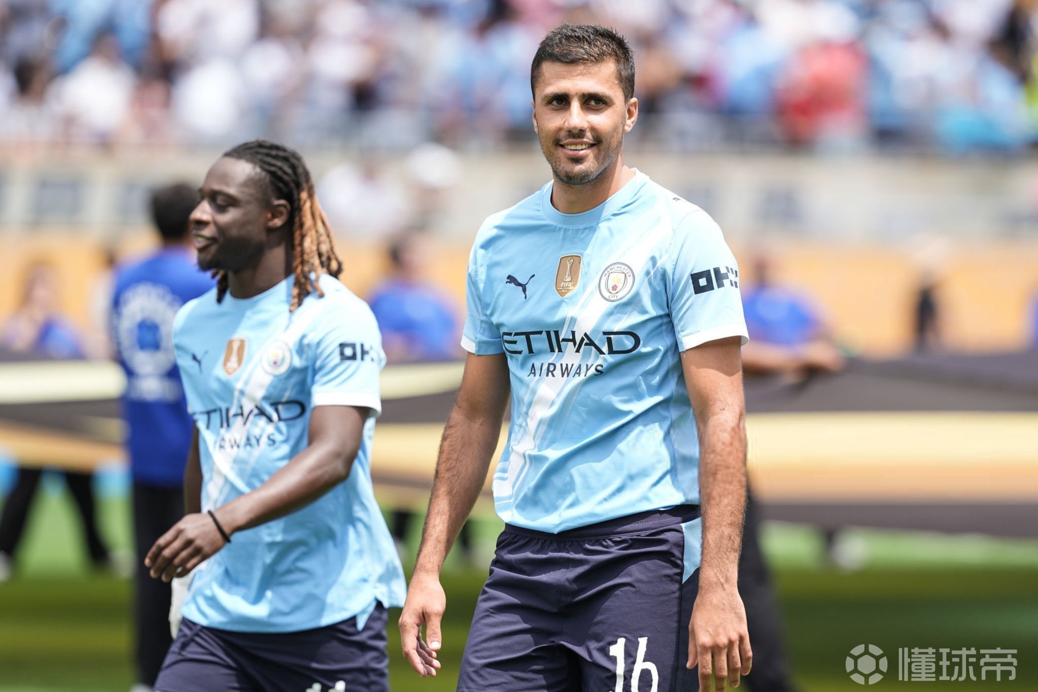 环足奖年度最佳女足球员候选：邦马蒂、普特利亚斯、凯莉在列