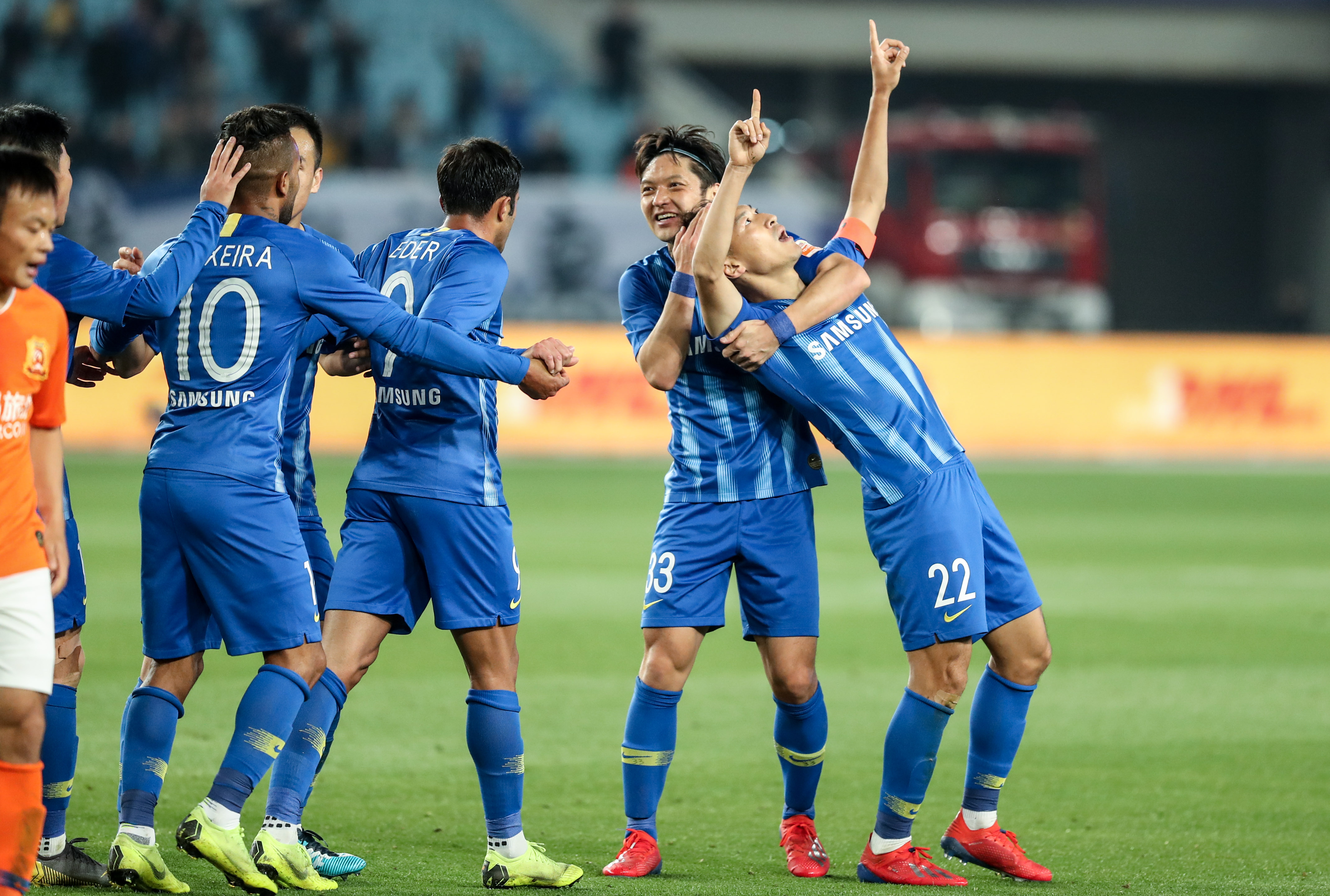 凯恩：替补出场不是我所习惯的，但孔帕尼希望我保持活力