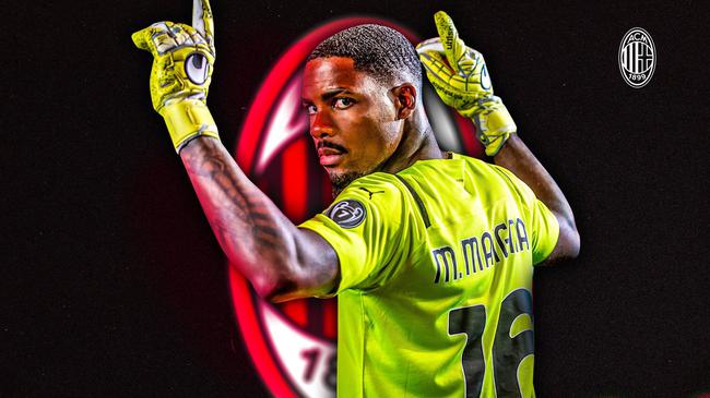 恩里克：不会过多回想过去取得的成绩，我的注意力始终在当下（恩里克：不沉湎于过往荣誉，我只专注当下）