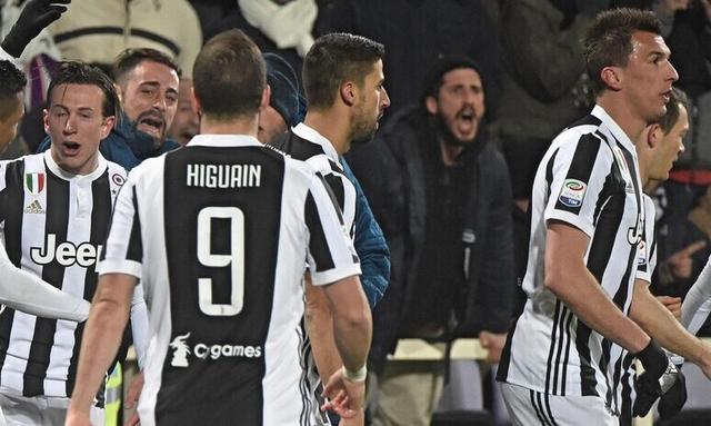 佐夫谈意大利失利：意甲就这样，节奏慢、裁判什么情况都吹哨（佐夫评意大利败北：意甲节奏迟缓，裁判哨声不断）