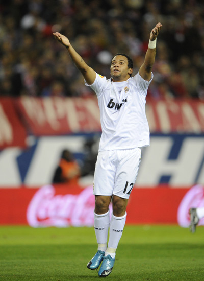 TA：利物浦中场莫顿即将加盟里昂，转会费含浮动约1500万镑