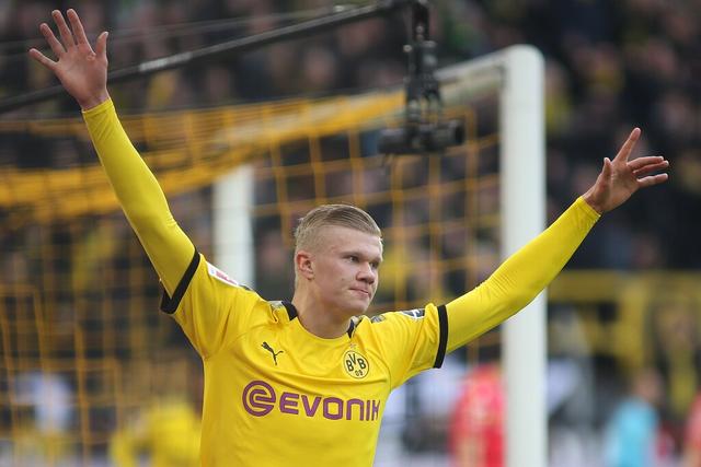 中超：北京国安主场2-1击败梅州客家（中超联赛：北京国安坐镇主场2比1战胜梅州客家）