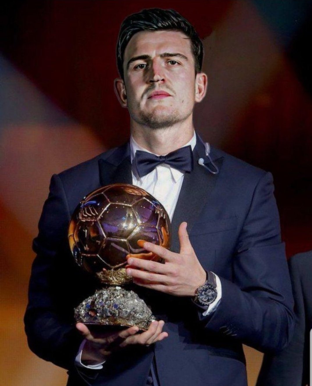 塞尔希-多明格斯：伊尼戈拥有领袖气质；目标是回到巴萨踢球