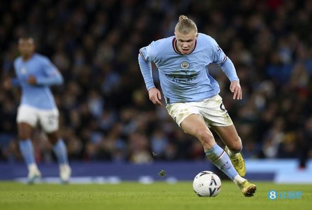 记者：扎巴尔尼即将加盟巴黎，交易预计下周敲定